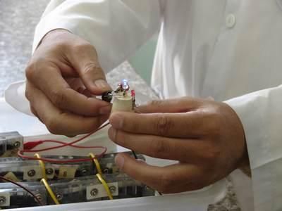 Làm chủ công nghệ đèn sạc nano: Chưa thể tin được