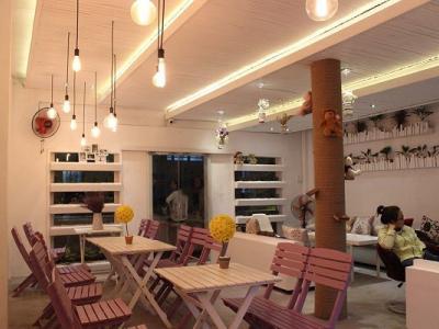Cách chọn đèn trang trí quán cafe đẹp