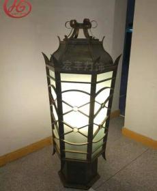 Đèn ngoại thất