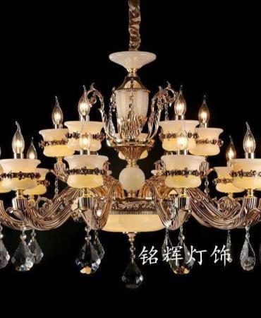 Đèn chùm đá nến